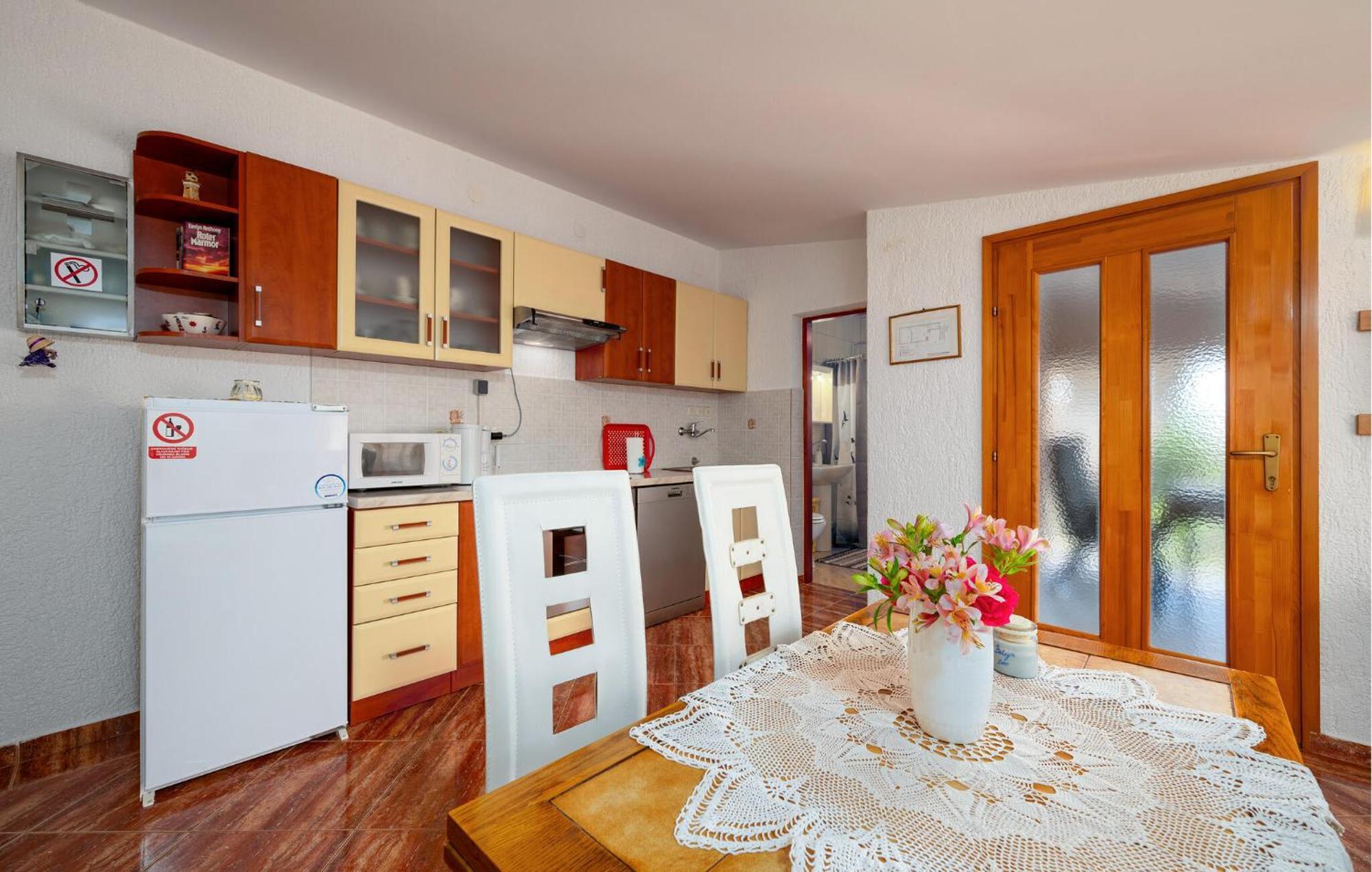 1 Bedroom Beautiful Apartment In Betiga บาร์บารีกา ภายนอก รูปภาพ